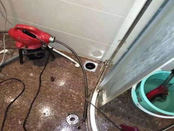青羊区管道疏通哪家靠谱（青白江区疏通管道的电话）